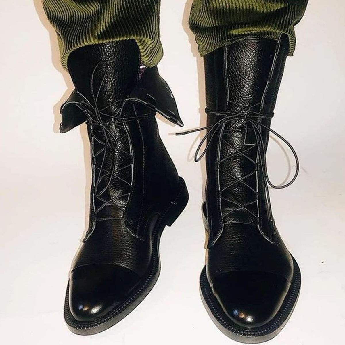 Black Lace-up leather cap-toe ankle boots for autumn, catalogue product photo
