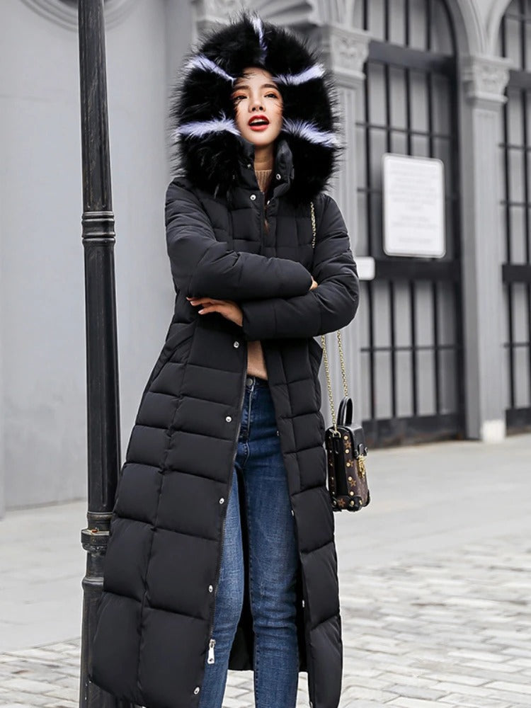 Black Warm long puffer coat for the coldest months