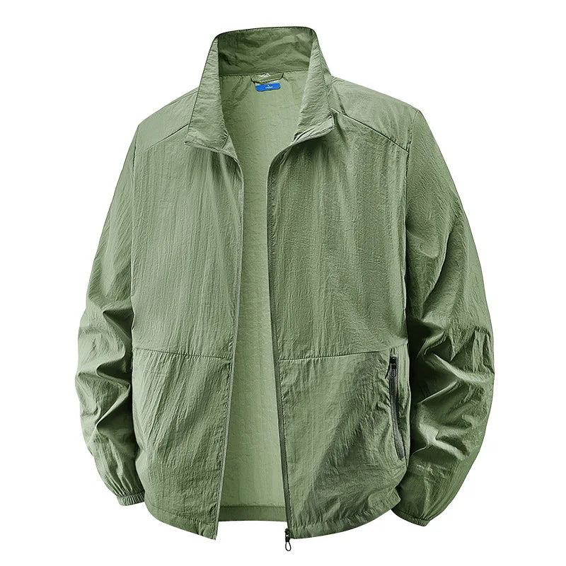 Men's casual lightweight zip jacket in green for everyday wear