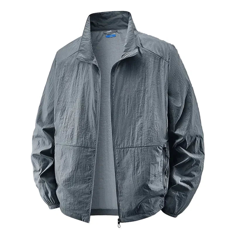 Men's lightweight zip-up jacket in dark grey, straight fit for transitional weather