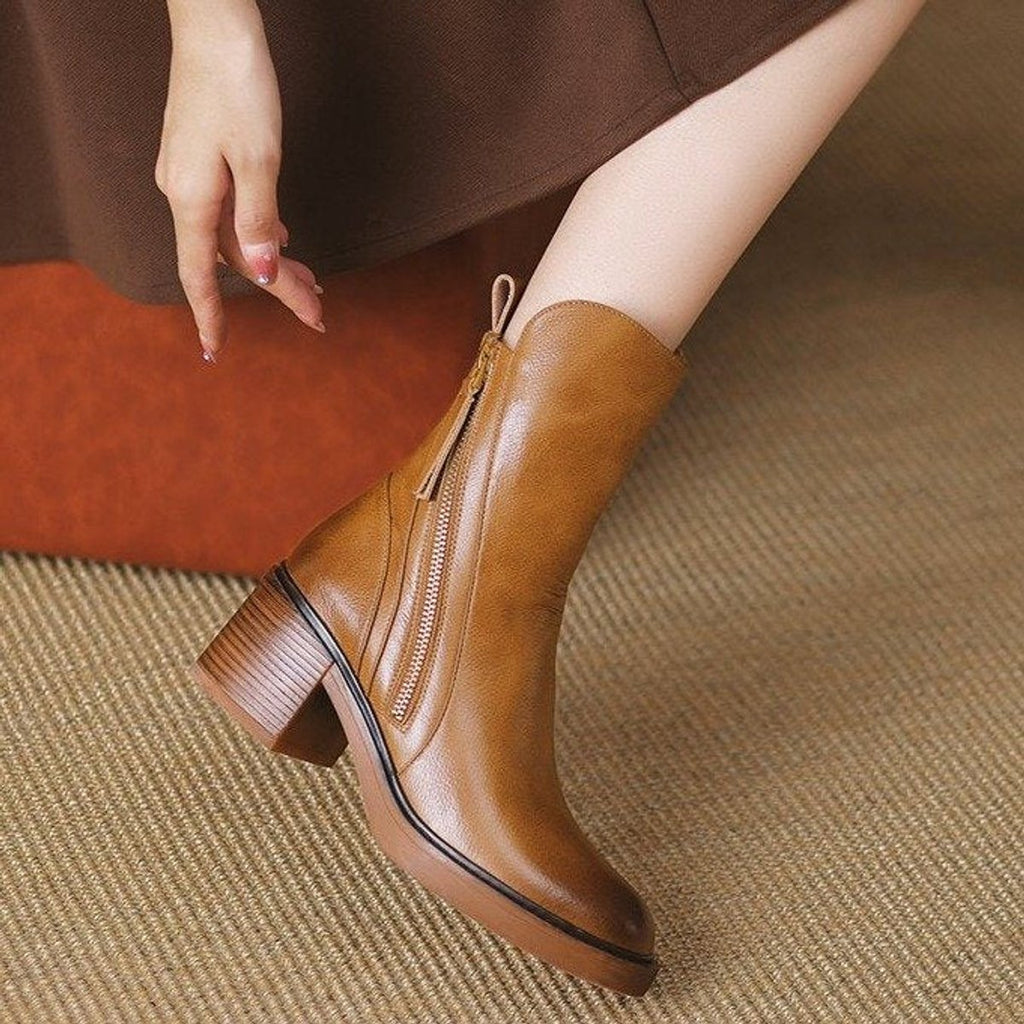 Black Genuine leather side-zip block heel ankle boots, additional product photo