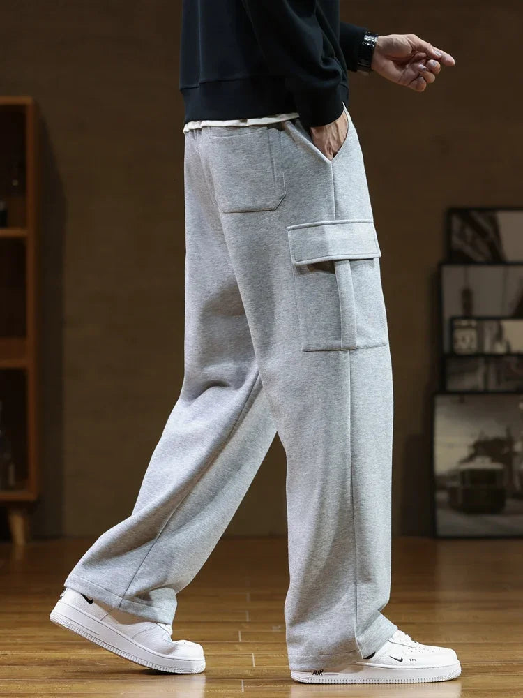 Men's fleece-lined relaxed fit cargo trousers