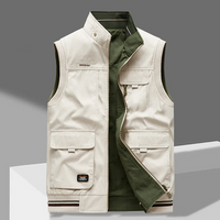 Kevin | Men's Multi-Pocket Utility Layering Gilet with Zip Closure