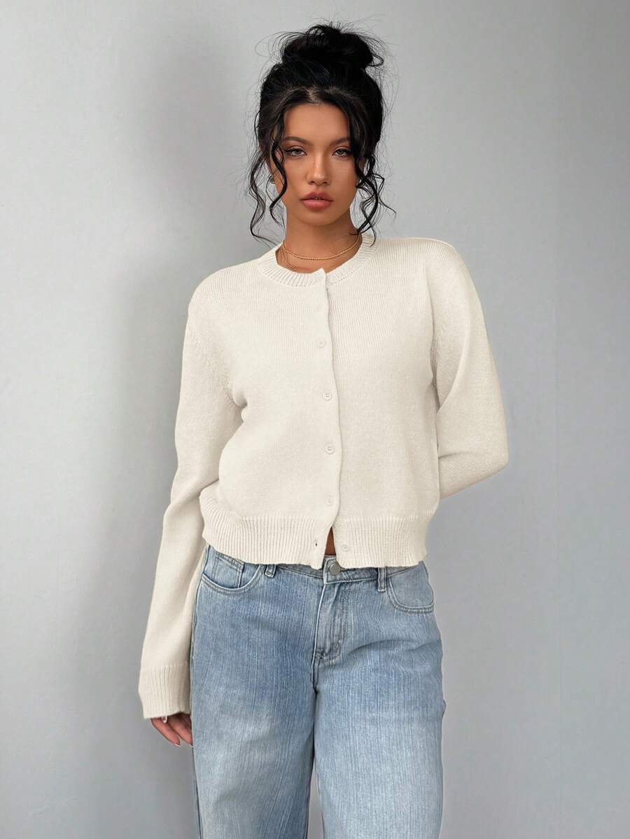Women's cropped ribbed trim button-front cardigan