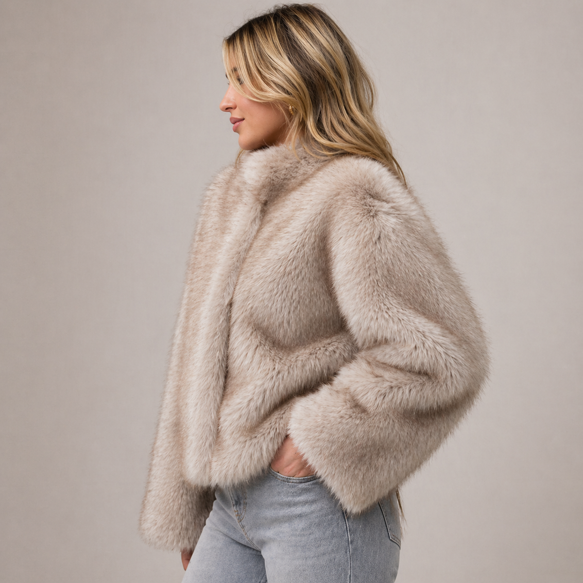 Women's khaki relaxed fit faux fur jacket