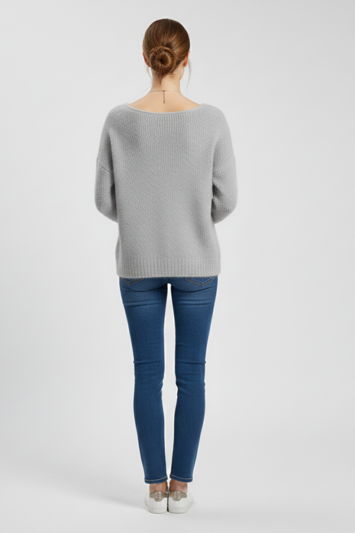 Women's relaxed-fit brushed knit jumper in grey with a wide neckline