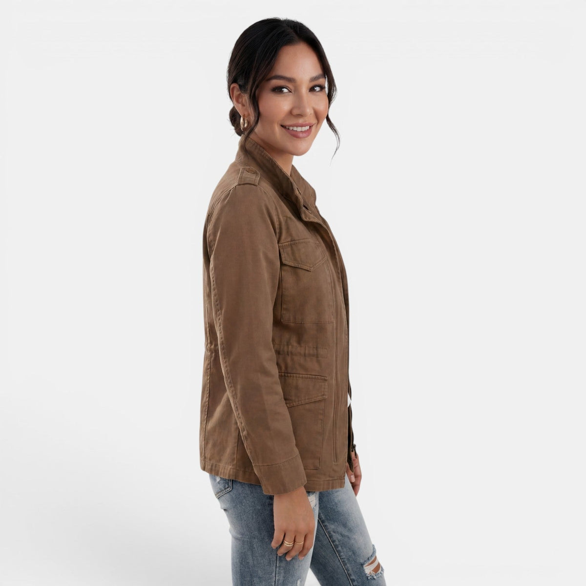Women's relaxed fit utility jacket with epaulettes